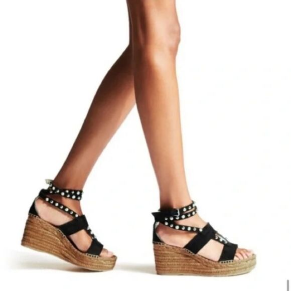 Jimmy Choo - Picture 10 of 12